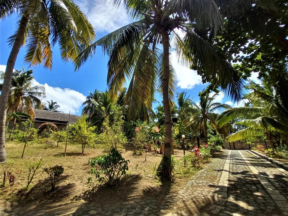 Moheli Laka Lodge Nioumachoua Exterior photo